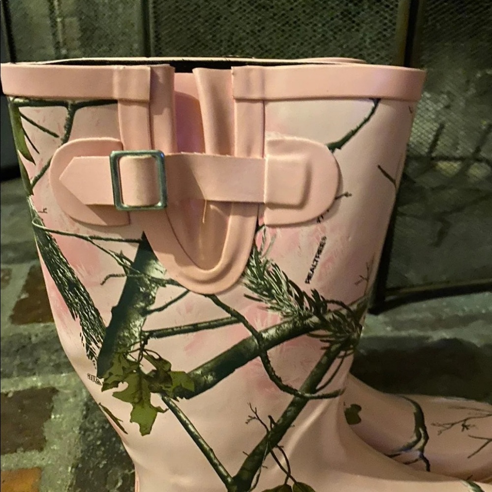 Real Tree Water Boots